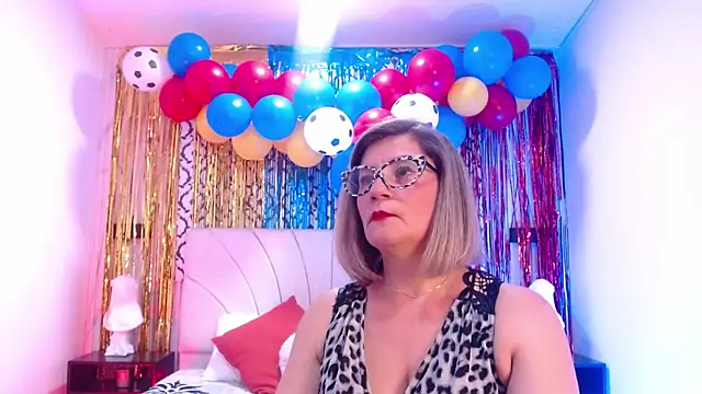 Snapshot of Samantha_Brm chatting on 25, 6, 2026 Samantha Brm online show from 25, 6, 2026