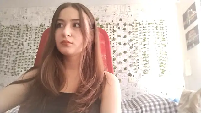Snapshot of Pollykiss chatting on 3, 7, 2026 Pollykiss online show from 3, 7, 2026