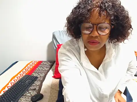 TashaBebe online show from 17, 6, 2026