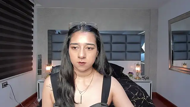 Snapshot of Evangelyn_clk chatting on 20, 5, 2026 Evangelyn clk online show from 20, 5, 2026
