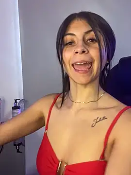 Snapshot of Majo_jones chatting on 30, 5, 2026 Majo jones online show from 30, 5, 2026