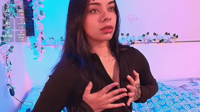 Snapshot of soft_cherry_ chatting on 2, 6, 2026 soft cherry online show from 2, 6, 2026