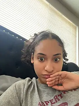 itsreallyher online show from 19, 5, 2026