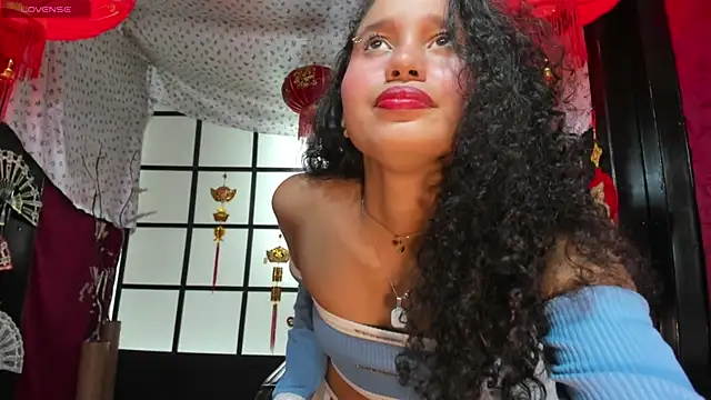 Snapshot of Aurora_Gatty chatting on 9, 6, 2026 Aurora Gatty online show from 9, 6, 2026