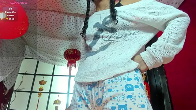 Snapshot of Aurora_Gatty chatting on 14, 6, 2026 Aurora Gatty online show from 14, 6, 2026