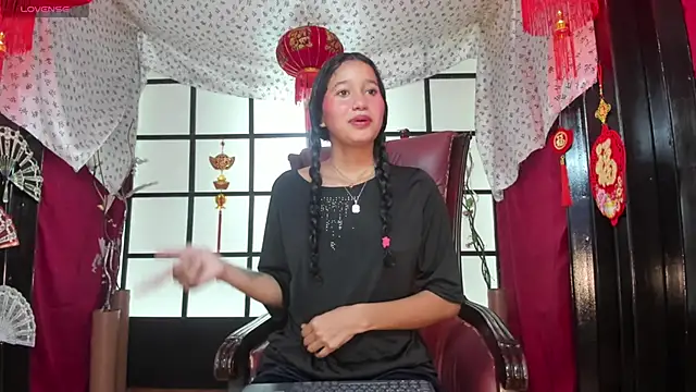 Snapshot of Aurora_Gatty chatting on 12, 6, 2026 Aurora Gatty online show from 12, 6, 2026