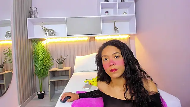 Snapshot of pinktaylor_ chatting on 12, 6, 2026 pinktaylor online show from 12, 6, 2026