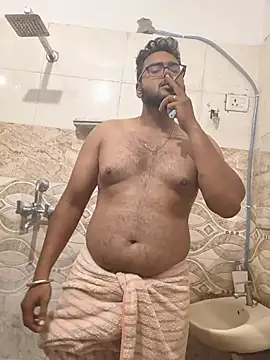 Sexyboyforyou33 online show from 7, 6, 2026