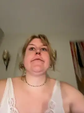 Snapshot of heyheyitssage chatting on 30, 5, 2026 heyheyitssage online show from 30, 5, 2026