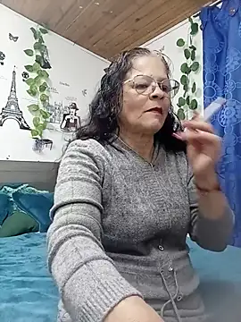 Snapshot of katrinna_ chatting on 7, 6, 2026 katrinna online show from 7, 6, 2026