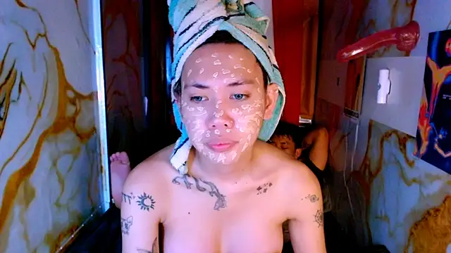 Snapshot of empressqueen_zoe chatting on 20, 6, 2026 empressqueen zoe online show from 20, 6, 2026