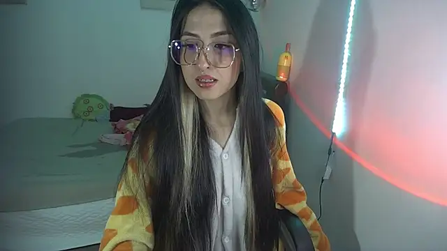 Snapshot of Frida_nymph chatting on 28, 6, 2026 Frida nymph online show from 28, 6, 2026