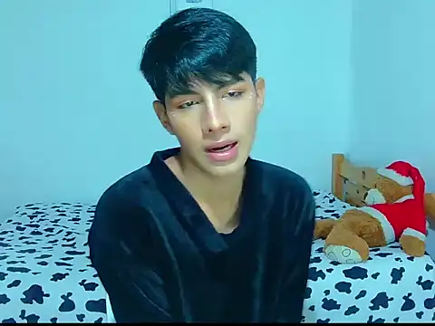 Snapshot of phuwin_bj chatting on 14, 6, 2026 phuwin bj online show from 14, 6, 2026