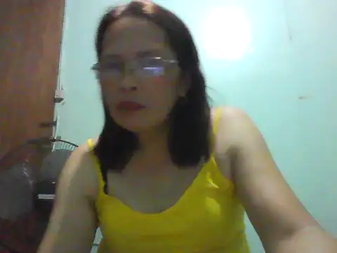 momshe2026 online show from 20, 5, 2026