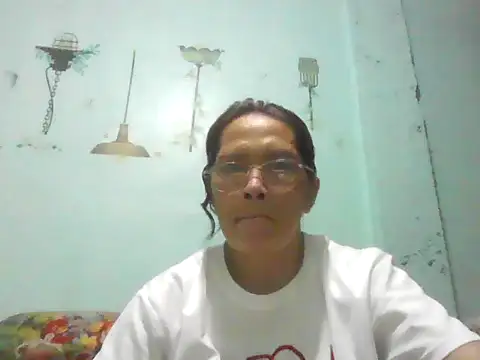 momshe2026 online show from 15, 6, 2026