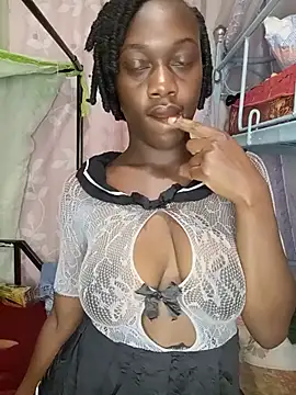 Snapshot of Paulahaze chatting on 3, 7, 2026 Paulahaze online show from 3, 7, 2026
