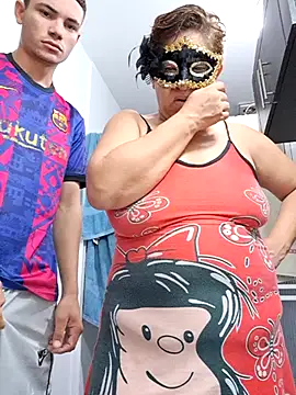 HOTANDSKINNY online show from 6, 7, 2026