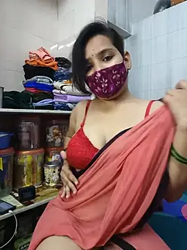 Snapshot of shalini_gupta05 chatting on 10, 7, 2026 shalini gupta05 online show from 10, 7, 2026