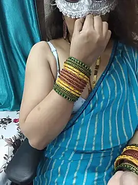 Snapshot of kavyabhabhi chatting on 13, 7, 2026 kavyabhabhi online show from 13, 7, 2026