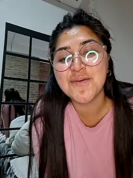 Snapshot of morena95_ chatting on 25, 5, 2026 morena95 online show from 25, 5, 2026