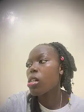 Snapshot of ebonycurvedass chatting on 15, 6, 2026 ebonycurvedass online show from 15, 6, 2026