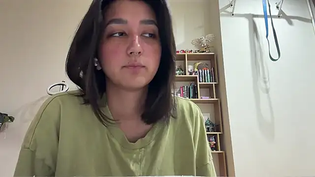 Snapshot of PaintedDisplay chatting on 3, 6, 2026 PaintedDisplay online show from 3, 6, 2026