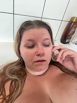 LucieLouBabe online show from 5, 6, 2026