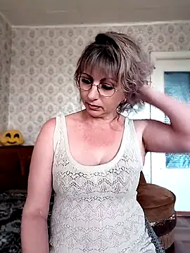 Snapshot of Kitty-MEOWW chatting on 14, 6, 2026 Kitty-MEOWW online show from 14, 6, 2026