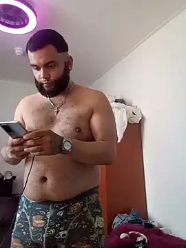 Snapshot of crimikeanu24 chatting on 20, 5, 2026 crimikeanu24 online show from 20, 5, 2026