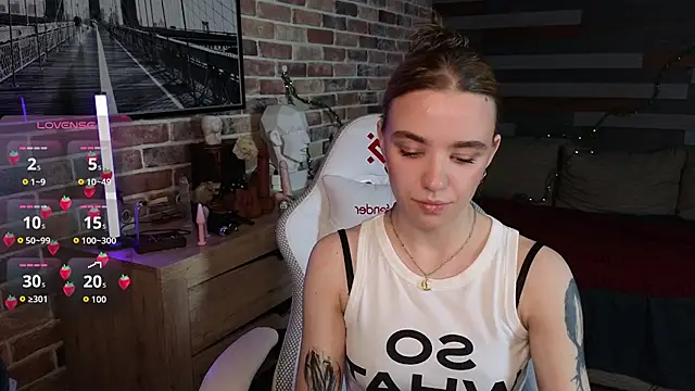 Snapshot of eva_swetty chatting on 14, 6, 2026 eva swetty online show from 14, 6, 2026