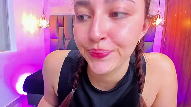 Snapshot of Miel_ferrer chatting on 30, 6, 2026 Miel ferrer online show from 30, 6, 2026