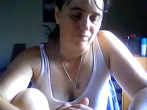 AniaCool77 online show from 18, 6, 2026