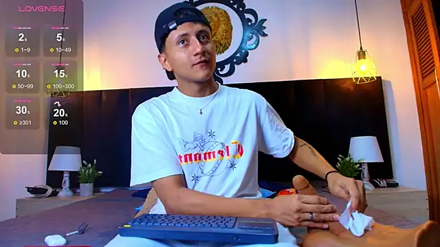 Thiago Nova online show from 10, 6, 2026