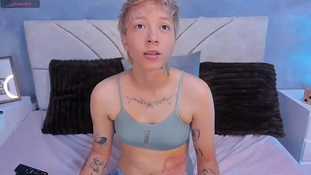 vane grey online show from 12, 7, 2026