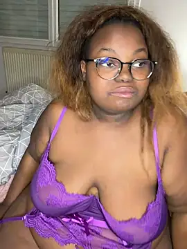 Snapshot of perlebbwblack chatting on 20, 5, 2026 perlebbwblack online show from 20, 5, 2026