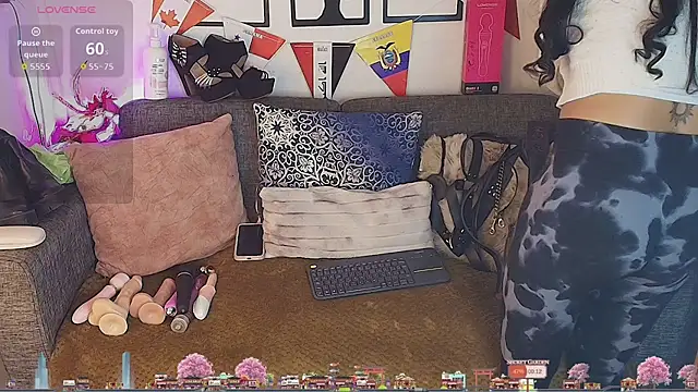 Ariana lee19 online show from 9, 7, 2026