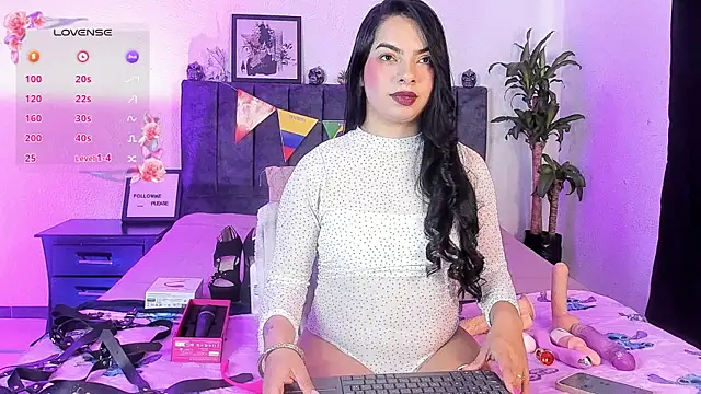 Ariana lee19 online show from 15, 7, 2026