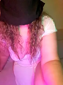 Snapshot of Shahrazad_vib chatting on 19, 6, 2026 Shahrazad vib online show from 19, 6, 2026