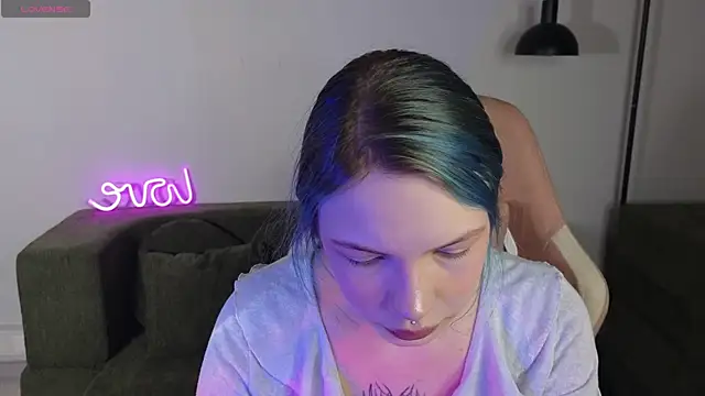 Snapshot of Eva_Greer chatting on 11, 7, 2026 Eva Greer online show from 11, 7, 2026