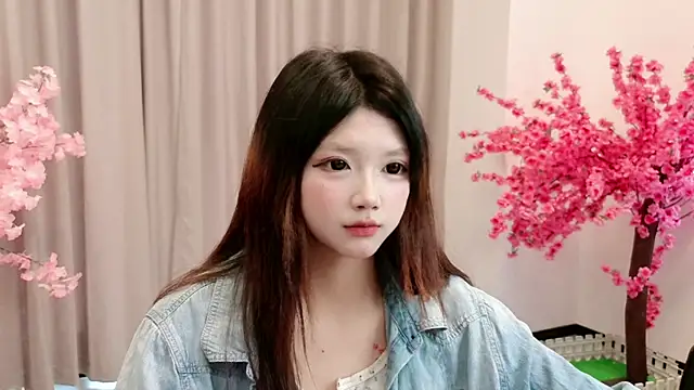 Snapshot of yan-0705 chatting on 21, 5, 2026 yan-0705 online show from 21, 5, 2026