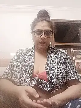 yourchahat27 online show from 13, 6, 2026