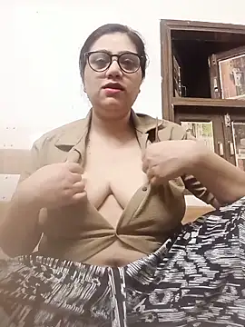yourchahat27 online show from 19, 6, 2026