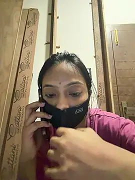 Snapshot of livia_dolls chatting on 12, 7, 2026 livia dolls online show from 12, 7, 2026