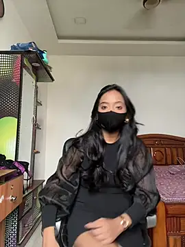 Snapshot of livia_dolls chatting on 17, 6, 2026 livia dolls online show from 17, 6, 2026