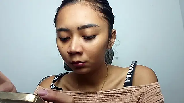 KristieOrtmann online show from 6, 7, 2026