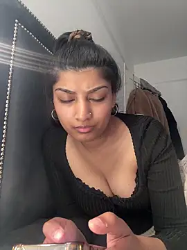 Snapshot of naughtywhisper784 chatting on 20, 6, 2026 naughtywhisper784 online show from 20, 6, 2026