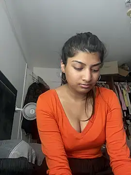 Snapshot of naughtywhisper784 chatting on 27, 6, 2026 naughtywhisper784 online show from 27, 6, 2026