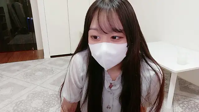 Snapshot of Mei--chan-- chatting on 27, 6, 2026 Mei--chan-- online show from 27, 6, 2026