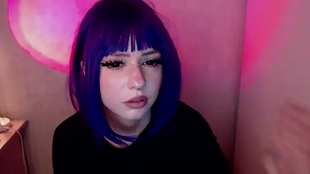 Snapshot of YunaLeaf chatting on 6, 8, 2026 YunaLeaf online show from 6, 8, 2026