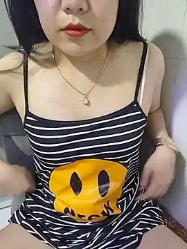 Snapshot of Myry_sweet chatting on 15, 7, 2026 Myry sweet online show from 15, 7, 2026